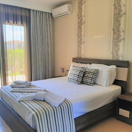 Aparthotel Gmare Gerakini Exteriér fotografie