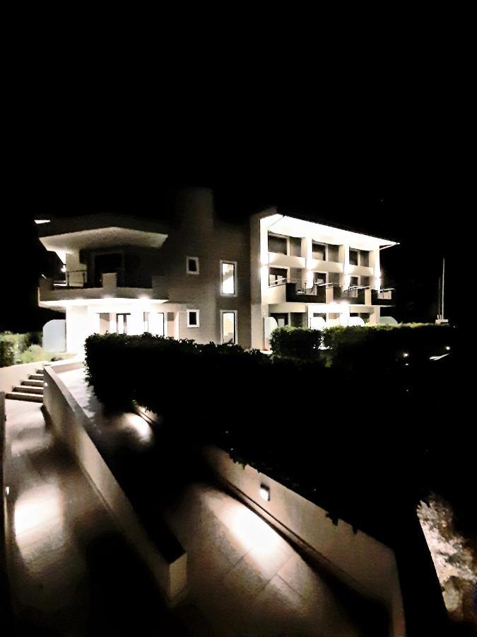 Aparthotel Gmare Gerakini Exteriér fotografie