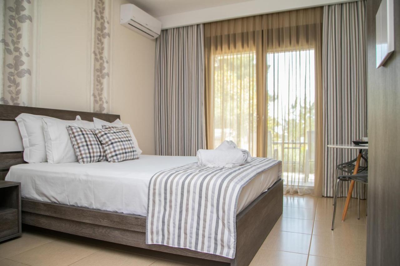 Aparthotel Gmare Gerakini Exteriér fotografie